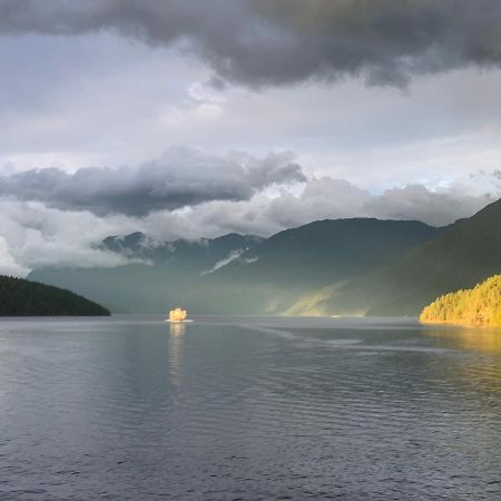 Bed and Breakfast Earls Cove Orca View Egmont Exterior foto