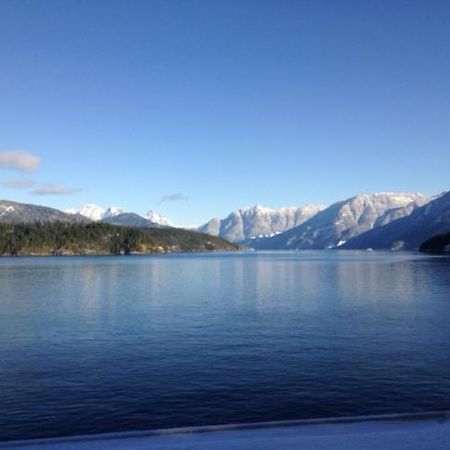 Bed and Breakfast Earls Cove Orca View Egmont Exterior foto