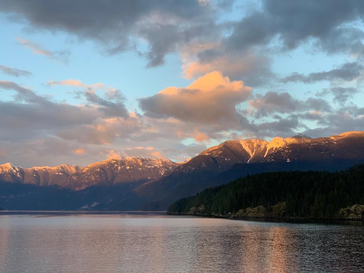 Bed and Breakfast Earls Cove Orca View Egmont Exterior foto